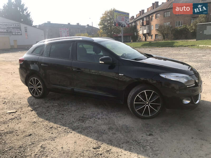 Универсал Renault Megane 2012 в Киеве фото 23 Универсал Renault Megane 2012 в Киеве