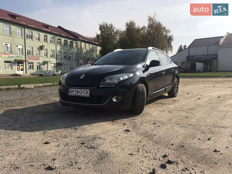 Универсал Renault Megane 2012 в Киеве фото 26 Универсал Renault Megane 2012 в Киеве