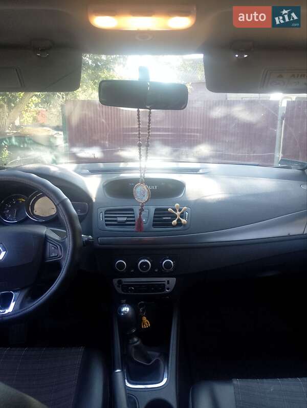 Универсал Renault Megane 2015 в Шполе фото 3 Универсал Renault Megane 2015 в Шполе