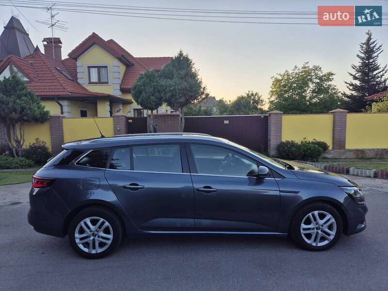 Универсал Renault Megane 2019 в Дубно