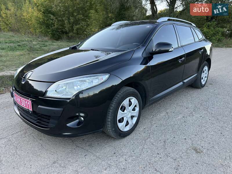 Универсал Renault Megane 2010 в Ромнах фото 10 Универсал Renault Megane 2010 в Ромнах