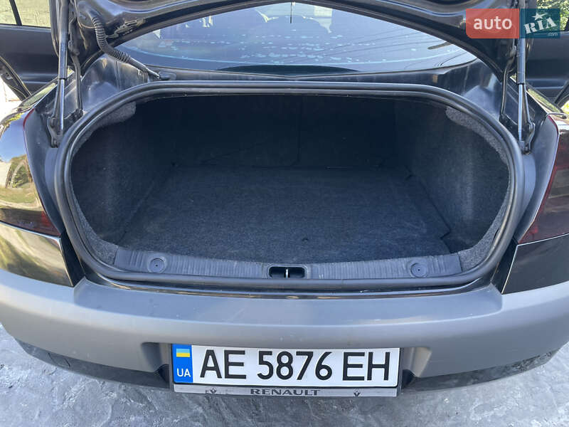 Седан Renault Megane 2006 в Днепре фото 4 Седан Renault Megane 2006 в Днепре