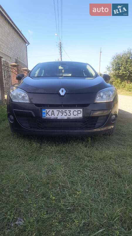 Универсал Renault Megane 2012 в 