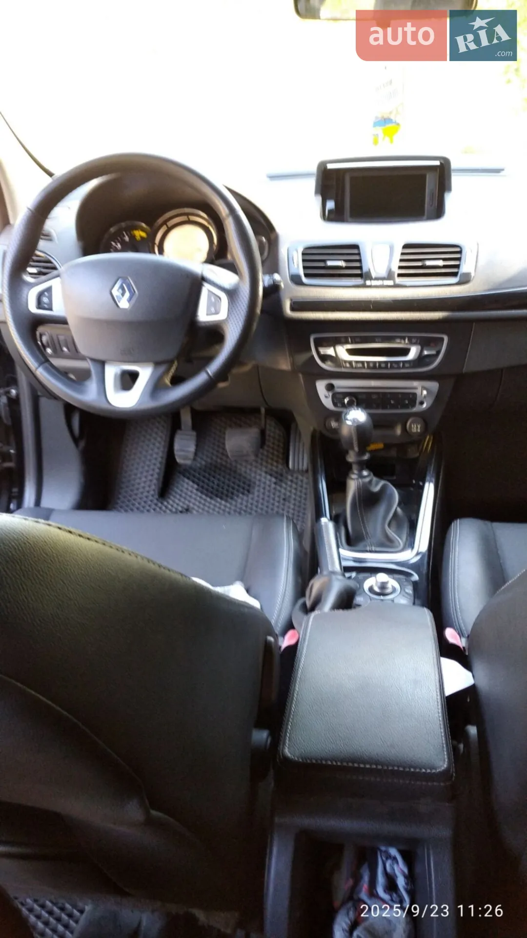 2012 Renault Megane - мініатюра 2