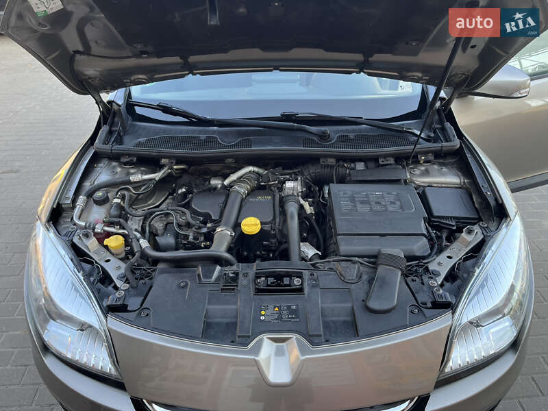 Універсал Renault Megane 2012 в Бродах фото 29 Універсал Renault Megane 2012 в Бродах