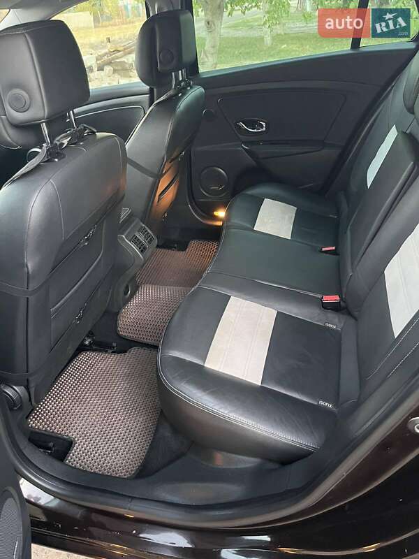 Універсал Renault Megane 2012 в Вознесенську фото 39 Універсал Renault Megane 2012 в Вознесенську