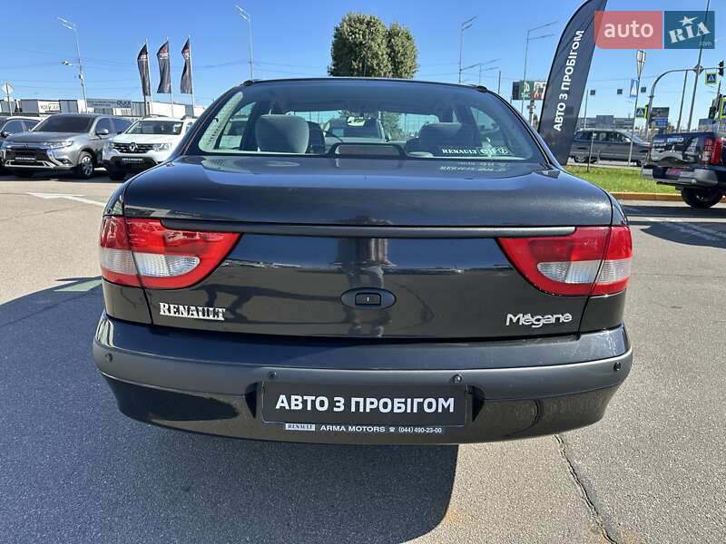Седан Renault Megane 2003 в Киеве