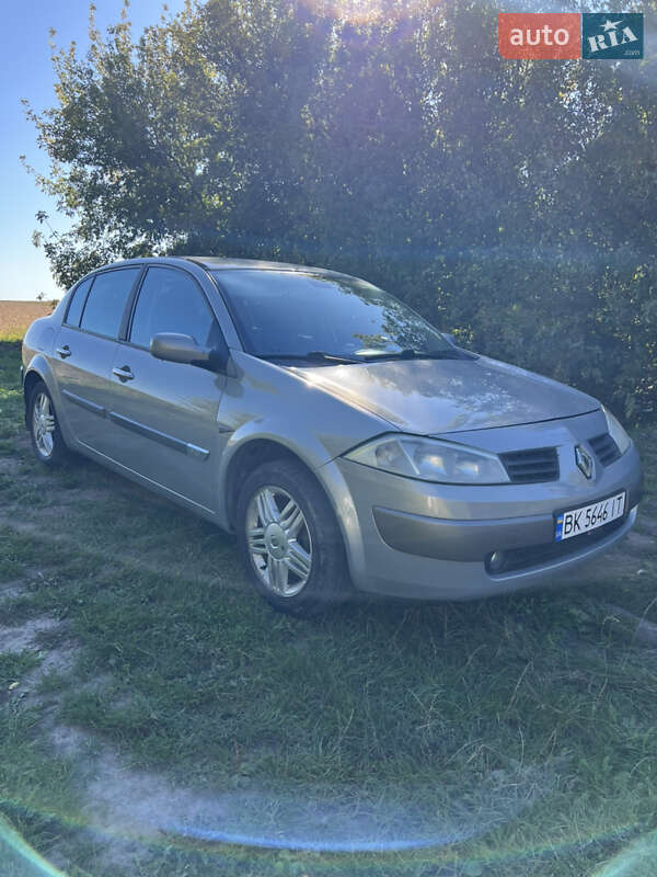Седан Renault Megane 2004 в Ровно