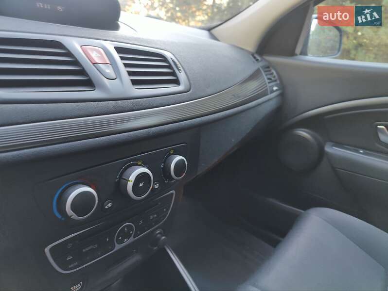 Универсал Renault Megane 2010 в Киеве