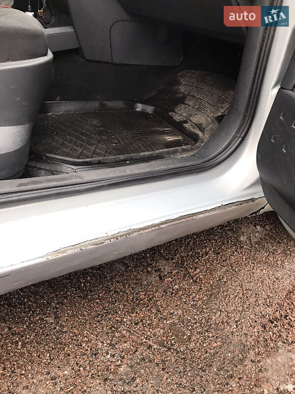 Седан Renault Megane 2005 в Балаклее