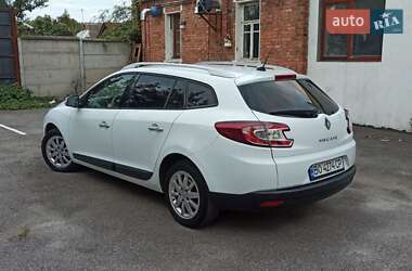 Универсал Renault Megane 2010 в 