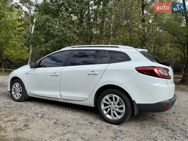 Универсал Renault Megane 2015 в Полтаве фото 28 Универсал Renault Megane 2015 в Полтаве