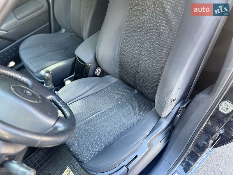 Универсал Renault Megane 2007 в Житомире фото 16 Универсал Renault Megane 2007 в Житомире