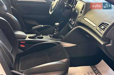 Седан Renault Megane 2018 в 
