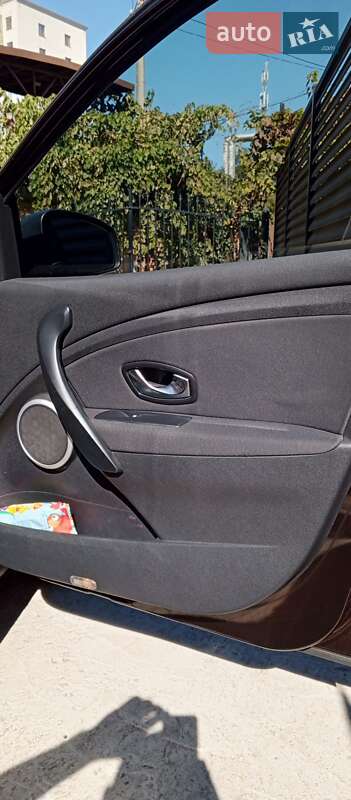 Универсал Renault Megane 2011 в Одессе фото 30 Универсал Renault Megane 2011 в Одессе