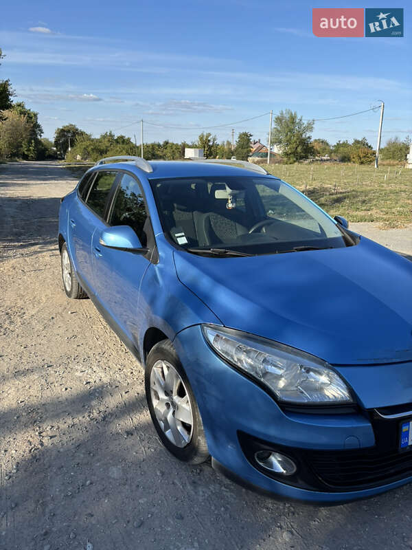 Універсал Renault Megane 2012 в Дніпрі