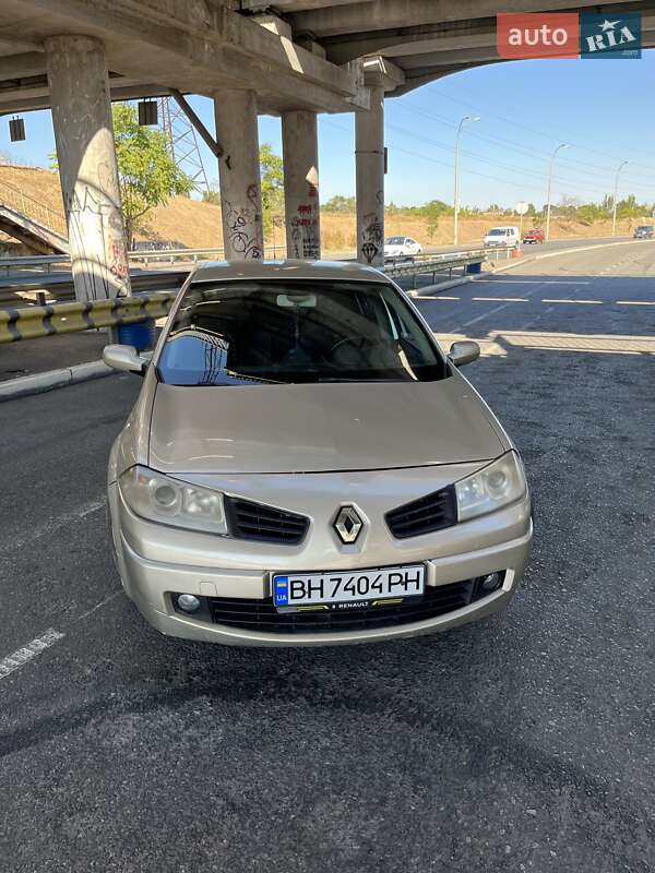 Седан Renault Megane 2007 в 