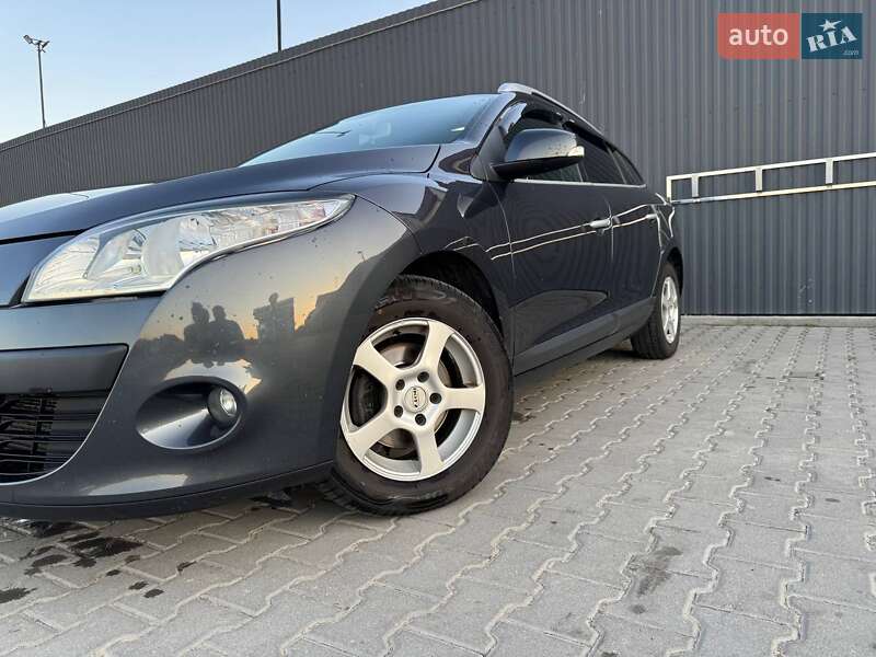 Універсал Renault Megane 2011 в Кам'янець-Подільському фото 6 Універсал Renault Megane 2011 в Кам'янець-Подільському