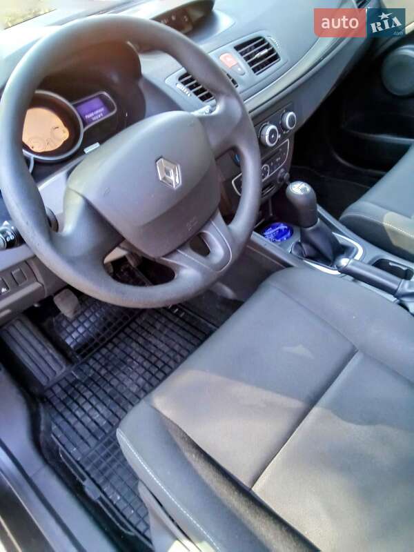 Хэтчбек Renault Megane 2009 в Чернигове фото 4 Хэтчбек Renault Megane 2009 в Чернигове