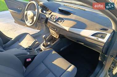 Универсал Renault Megane 2010 в 