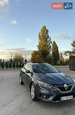 Універсал Renault Megane 2017 в  фото 4 Універсал Renault Megane 2017 в