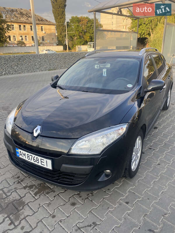 Универсал Renault Megane 2011 в Житомире фото 4 Универсал Renault Megane 2011 в Житомире