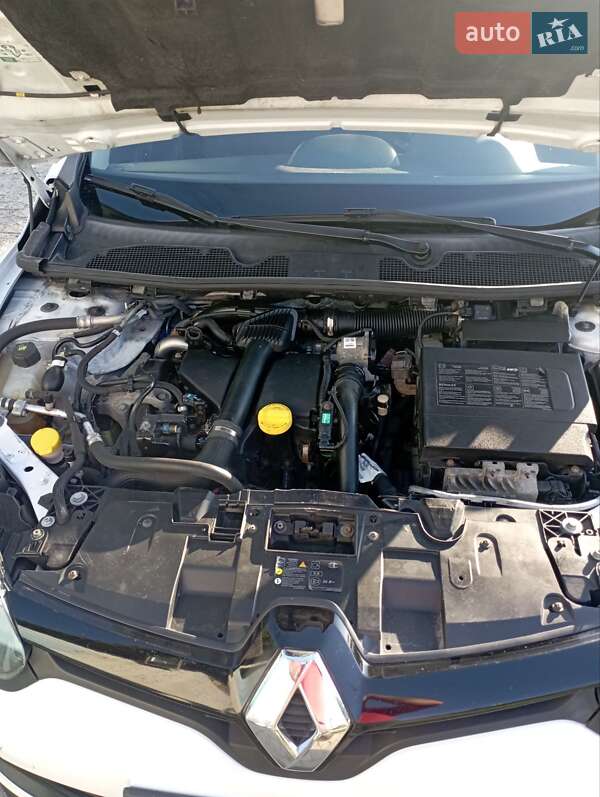 Хэтчбек Renault Megane 2014 в Сумах