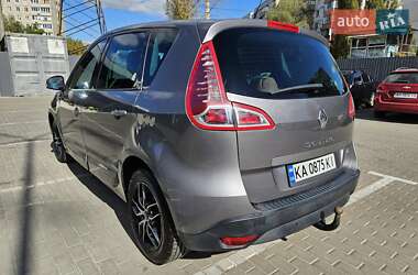 Универсал Renault Megane 2011 в 