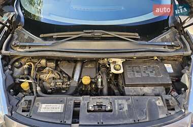 Универсал Renault Megane 2011 в 
