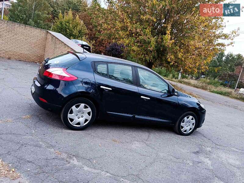 Хэтчбек Renault Megane 2010 в Полтаве