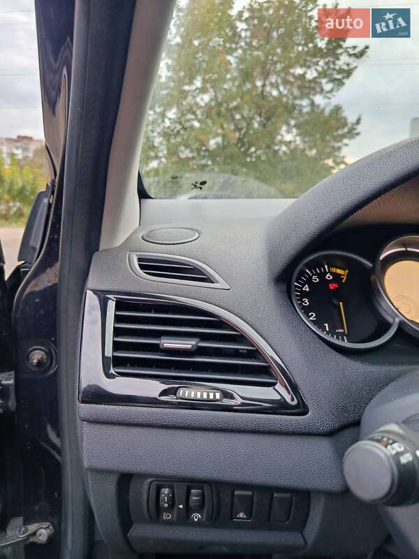 Хэтчбек Renault Megane 2010 в Полтаве