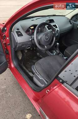 Седан Renault Megane 2006 в 