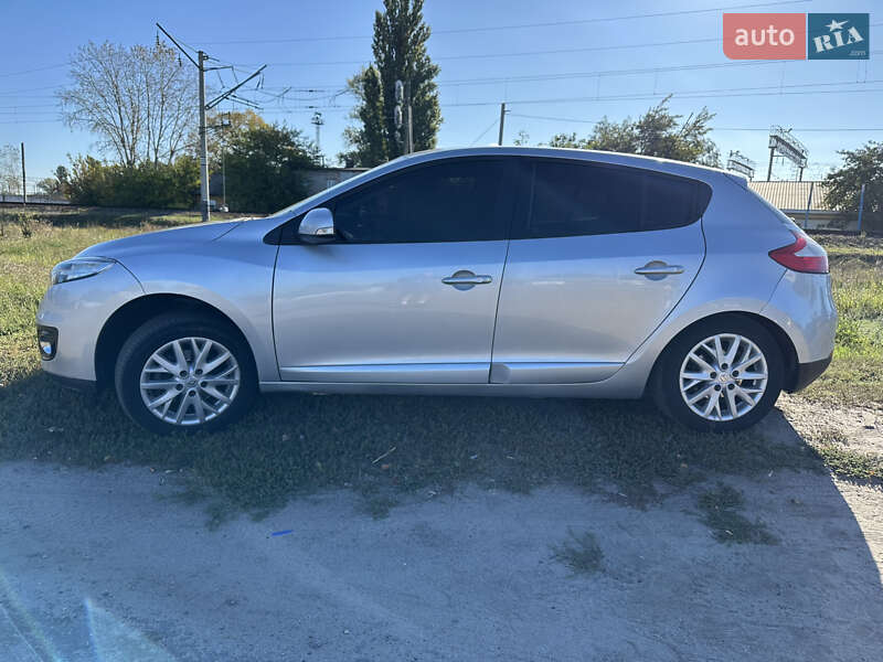 Хэтчбек Renault Megane 2013 в Кременчуге фото 11 Хэтчбек Renault Megane 2013 в Кременчуге