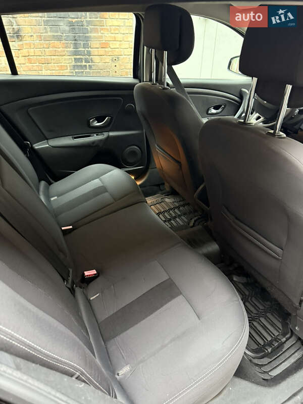 Універсал Renault Megane 2011 в Києві фото 4 Універсал Renault Megane 2011 в Києві
