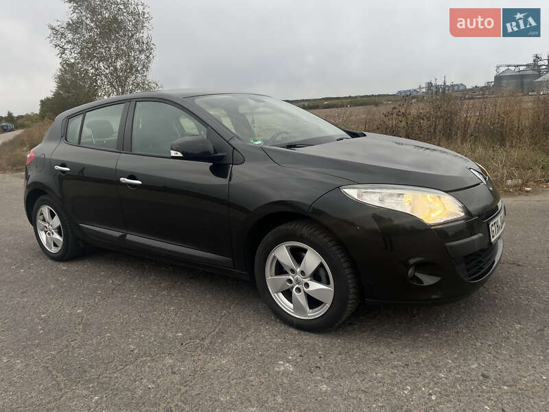 Хэтчбек Renault Megane 2009 в Сумах фото 3 Хэтчбек Renault Megane 2009 в Сумах