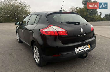 Хэтчбек Renault Megane 2009 в 