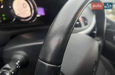 Хэтчбек Renault Megane 2009 в 