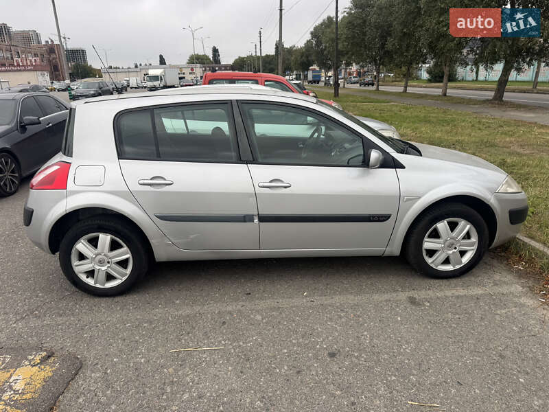 Хэтчбек Renault Megane 2005 в Киеве
