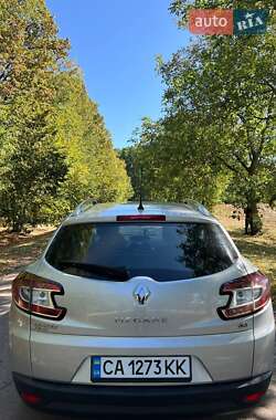 Универсал Renault Megane 2011 в 