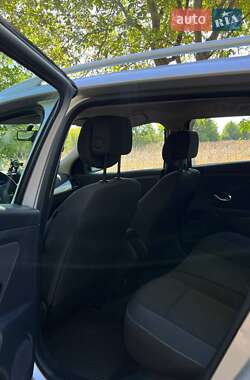 Универсал Renault Megane 2011 в 