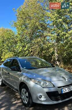 Универсал Renault Megane 2011 в 