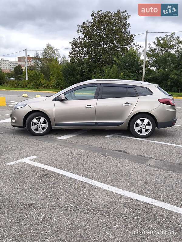 Универсал Renault Megane 2011 в Черновцах