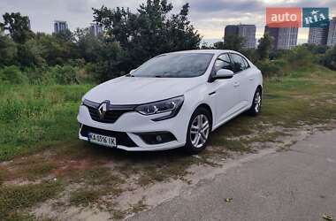 Седан Renault Megane 2017 в Києві