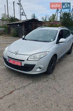 Универсал Renault Megane 2011 в 