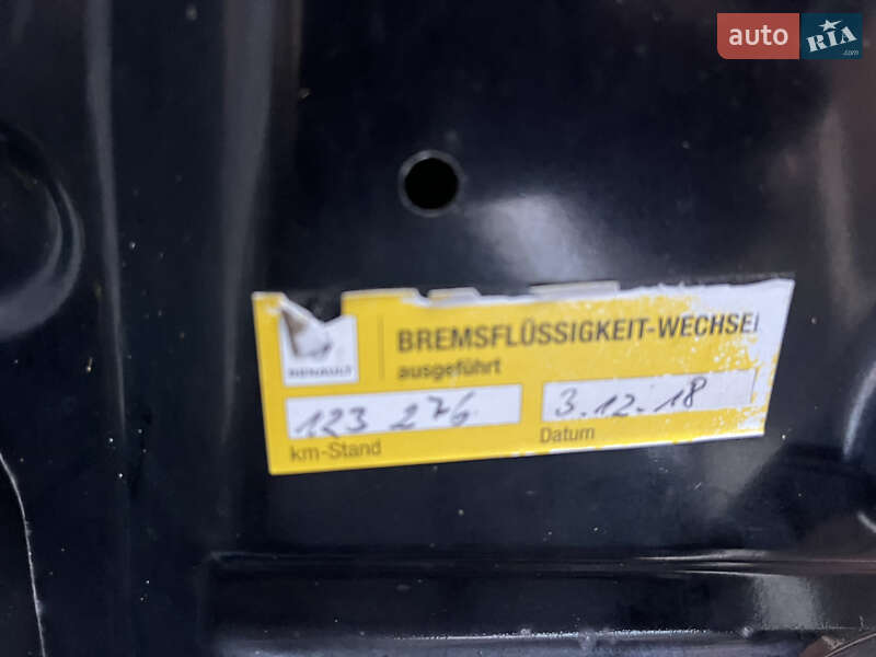 Хетчбек Renault Megane 2010 в Охтирці фото 33 Хетчбек Renault Megane 2010 в Охтирці