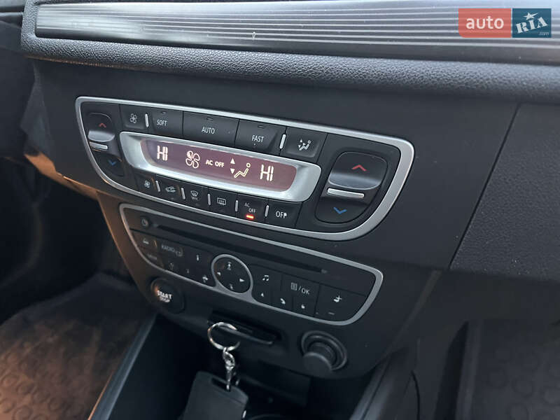 Хетчбек Renault Megane 2010 в Охтирці фото 58 Хетчбек Renault Megane 2010 в Охтирці