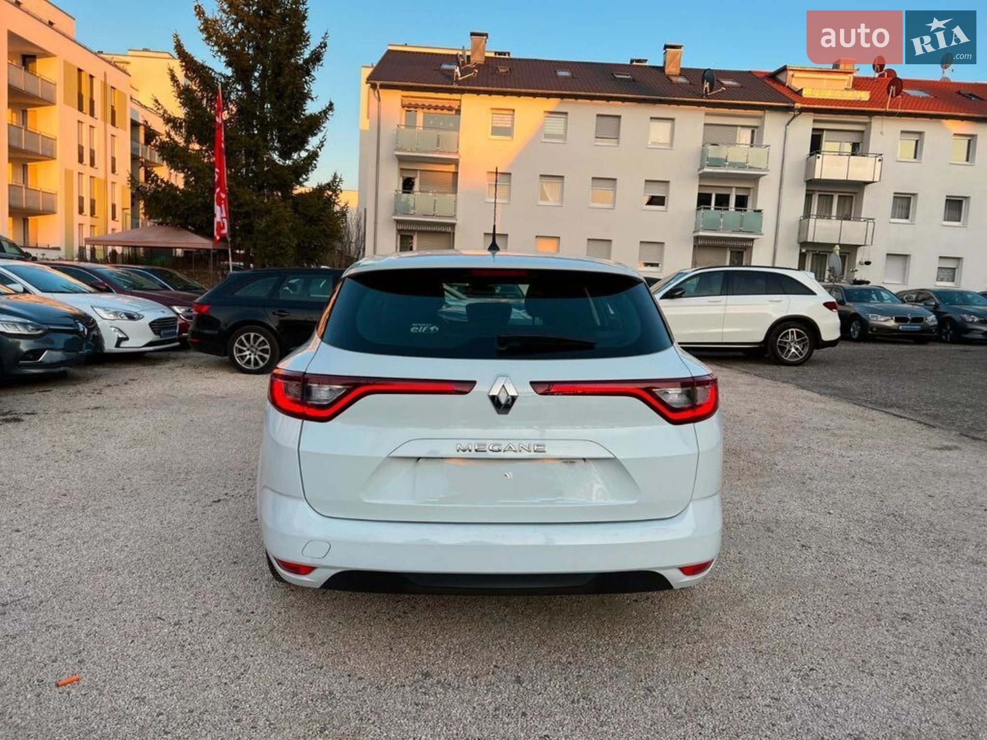 2018 Renault Megane - мініатюра 13