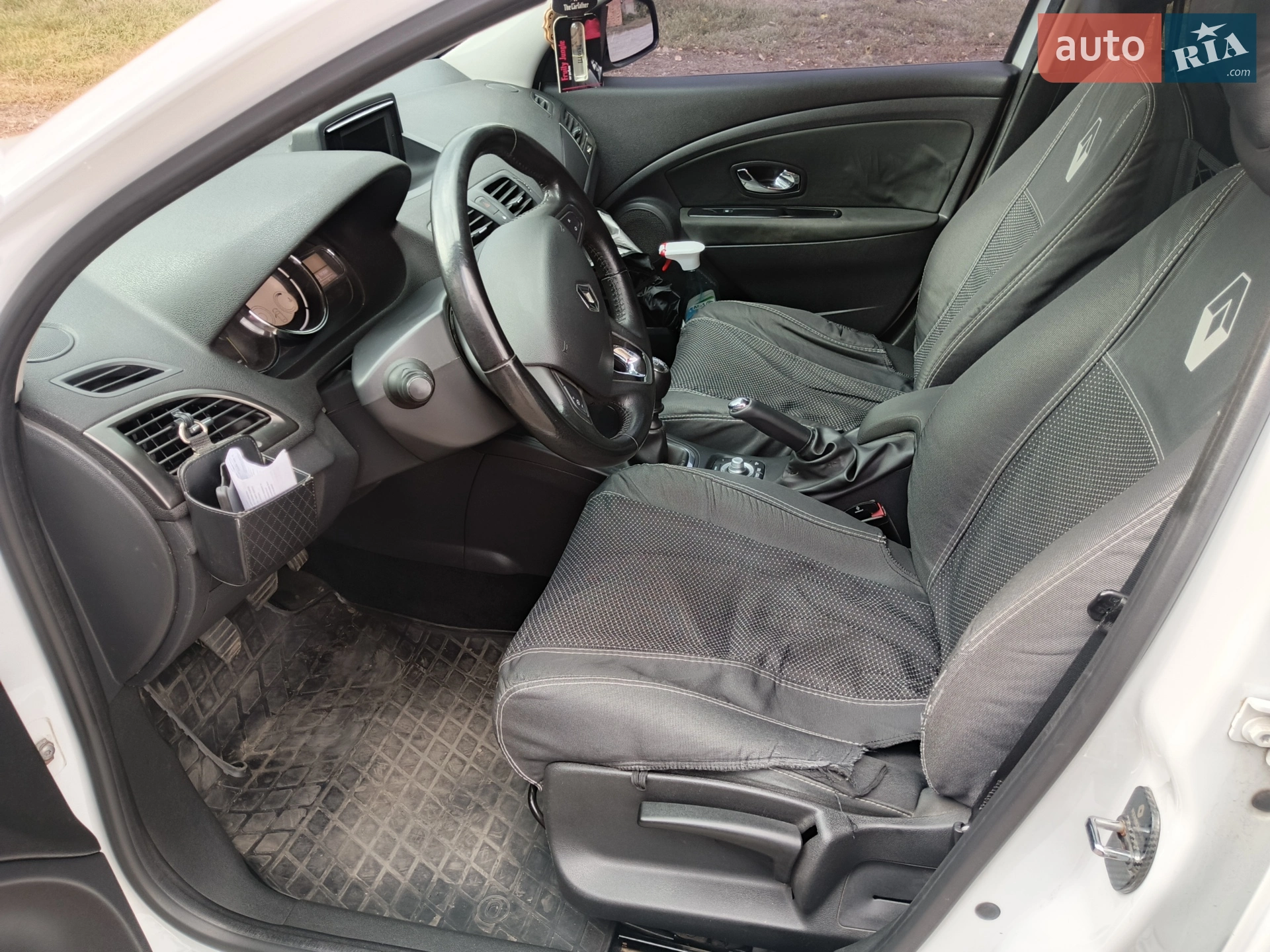 2014 Renault Megane - мініатюра 18