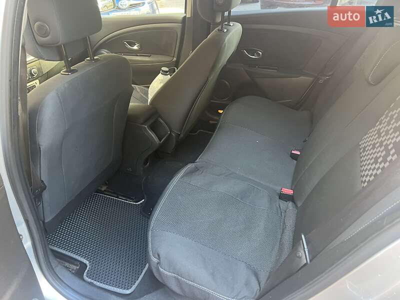 Хэтчбек Renault Megane 2012 в Одессе