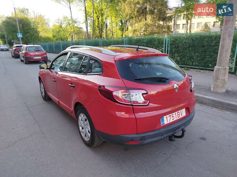 Універсал Renault Megane 2014 в Рівному